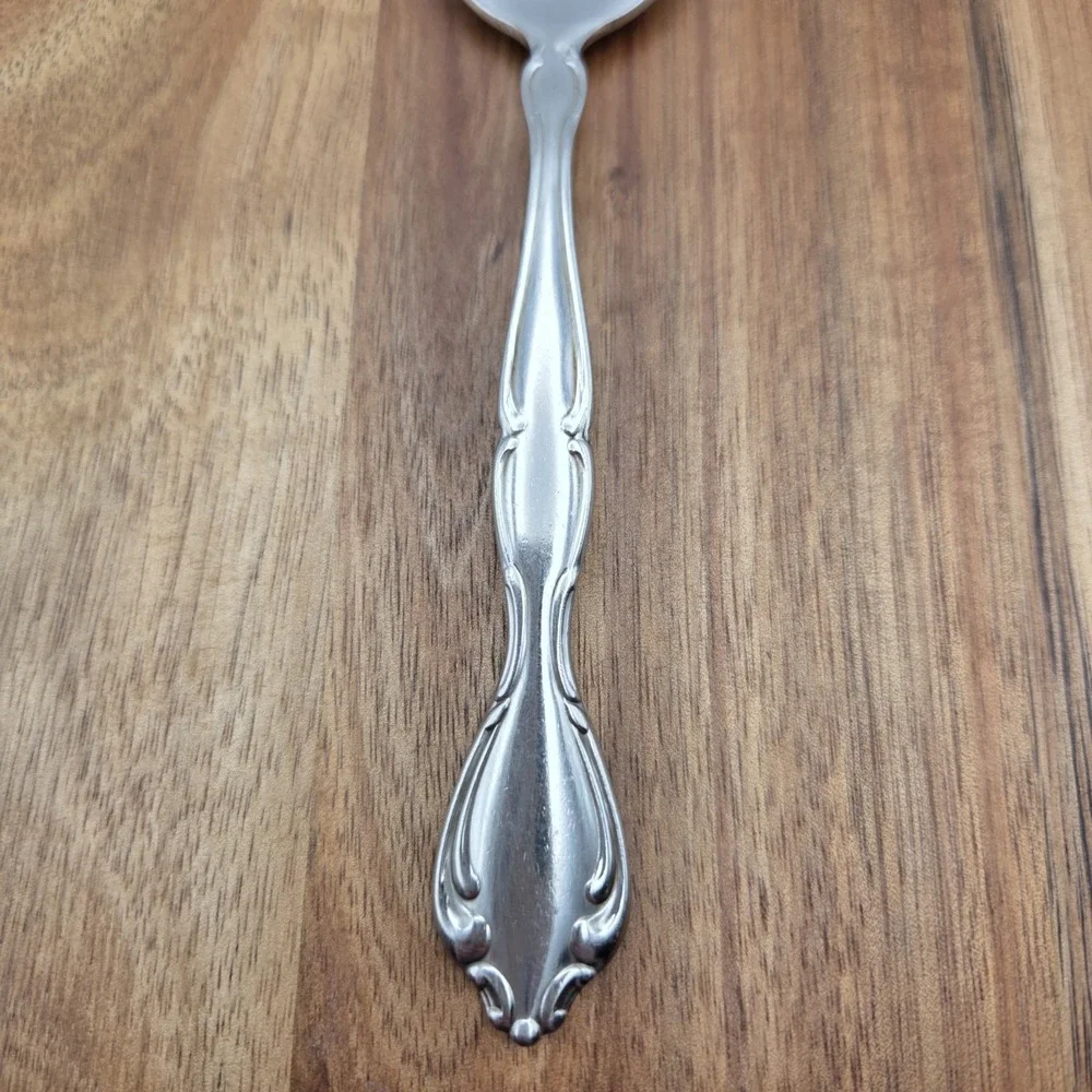 Set Of 8 Oneida Cantata Pattern Stainless Steel 7